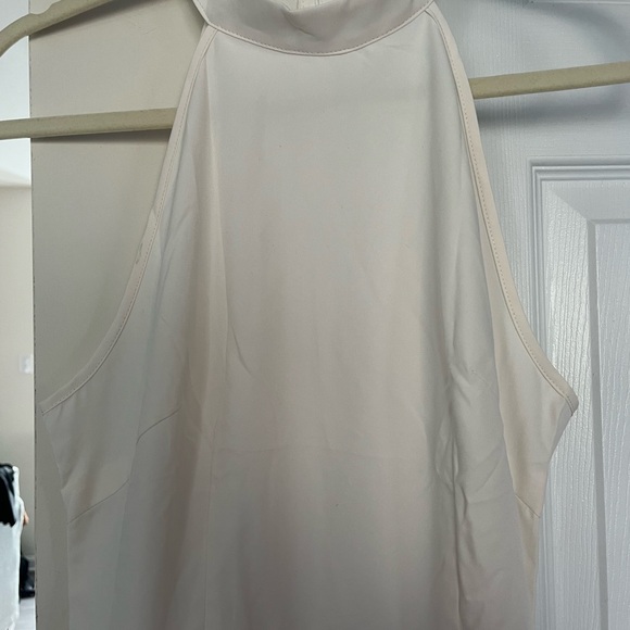 Women dress - Picture 3 of 4